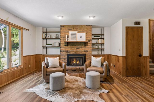 8249 Deer Pond Court N, Lake Elmo, MN 55042