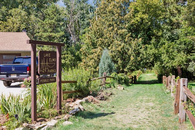 8249 Deer Pond Court N, Lake Elmo, MN 55042