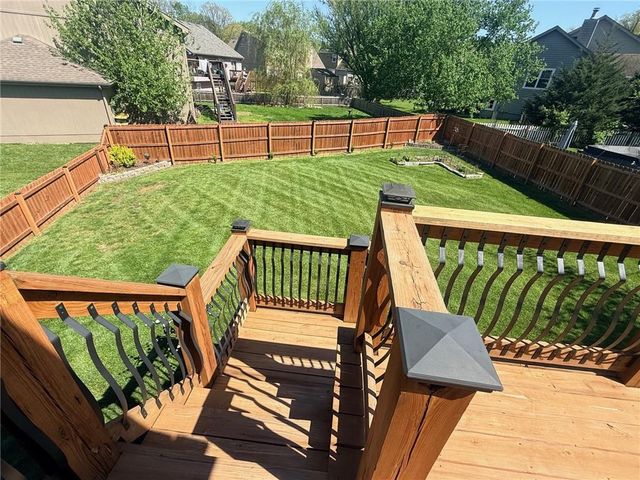 5007 S Powell Avenue, Blue Springs, MO 64015