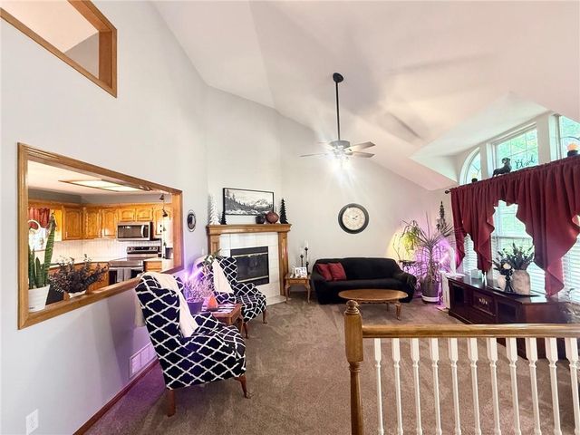 5007 S Powell Avenue, Blue Springs, MO 64015