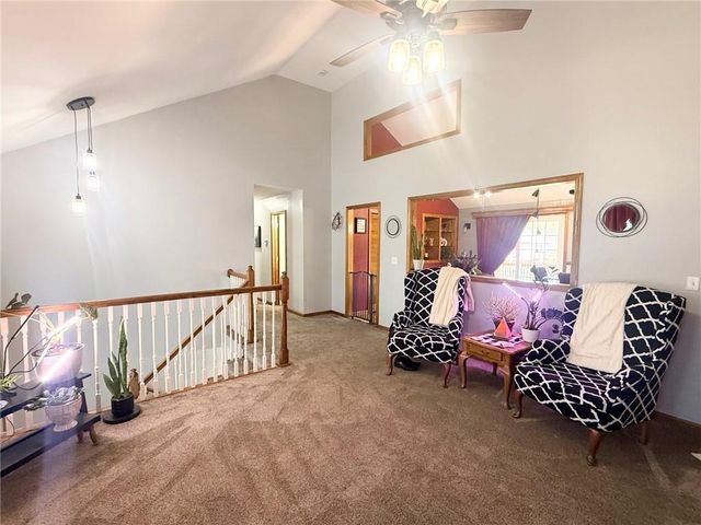 5007 S Powell Avenue, Blue Springs, MO 64015