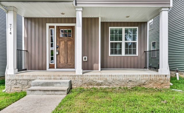 714 Perkins Ave, Clarksville, TN 37040