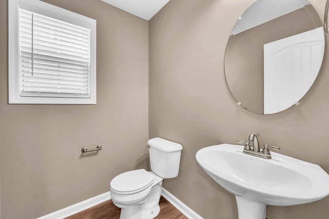 714 Perkins Ave, Clarksville, TN 37040
