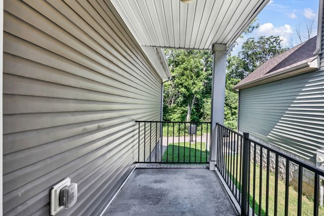 714 Perkins Ave, Clarksville, TN 37040