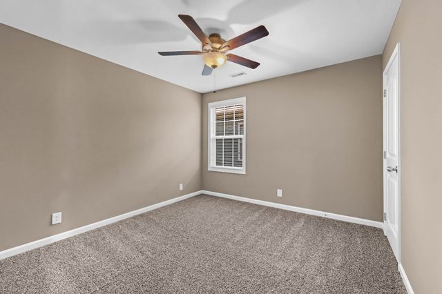 714 Perkins Ave, Clarksville, TN 37040