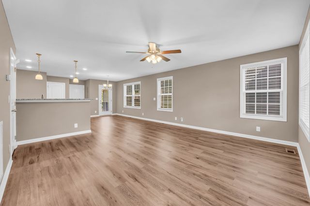 714 Perkins Ave, Clarksville, TN 37040