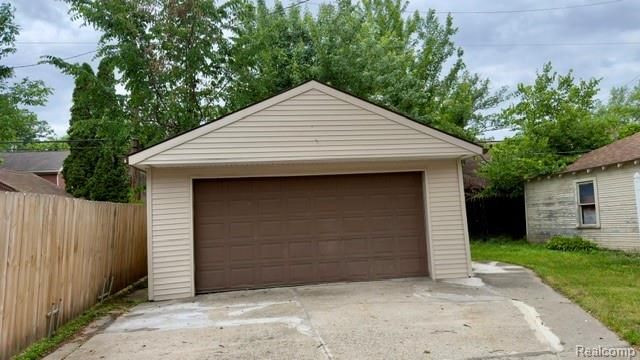 5535 Yorkshire Road, Detroit, MI 48224