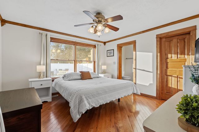 502 Fir Street SW, Demotte, IN 46310