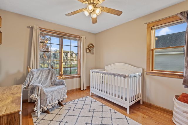 502 Fir Street SW, Demotte, IN 46310