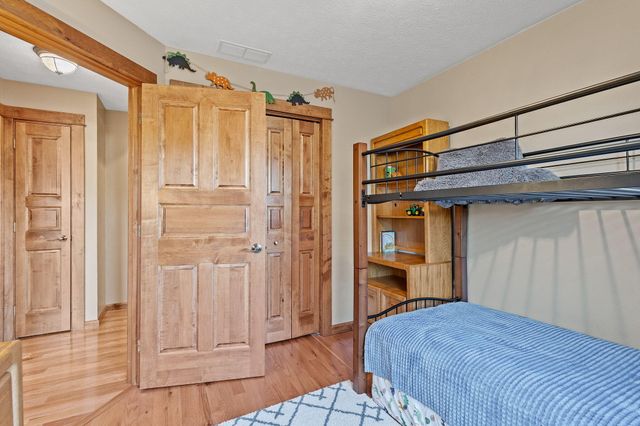 502 Fir Street SW, Demotte, IN 46310