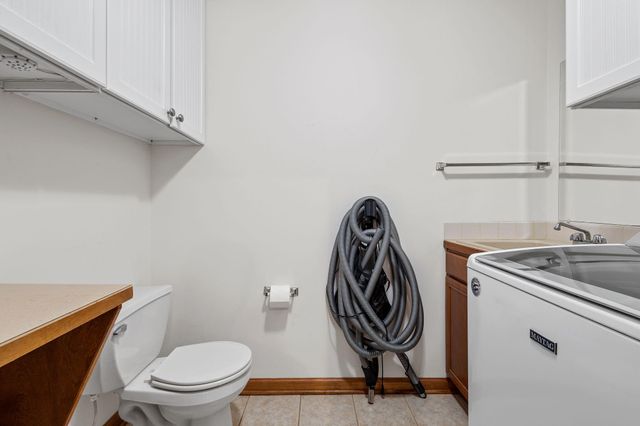 502 Fir Street SW, Demotte, IN 46310