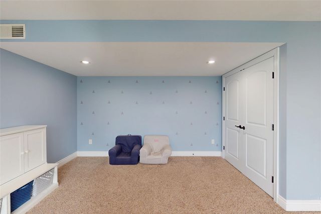 1018 COPPER Drive, Erie, PA 16509