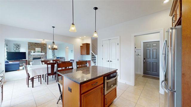 1018 COPPER Drive, Erie, PA 16509