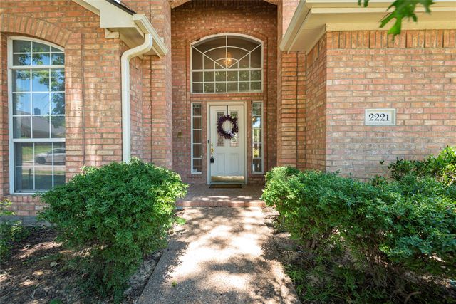 2221 Grinelle Drive, Plano, TX 75025
