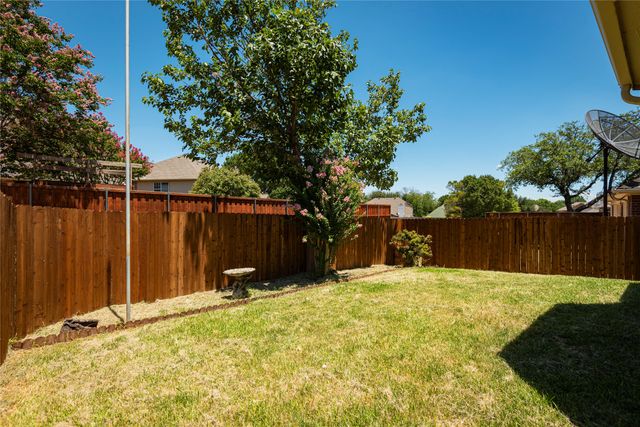 2221 Grinelle Drive, Plano, TX 75025