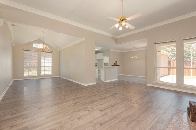 2221 Grinelle Drive, Plano, TX 75025