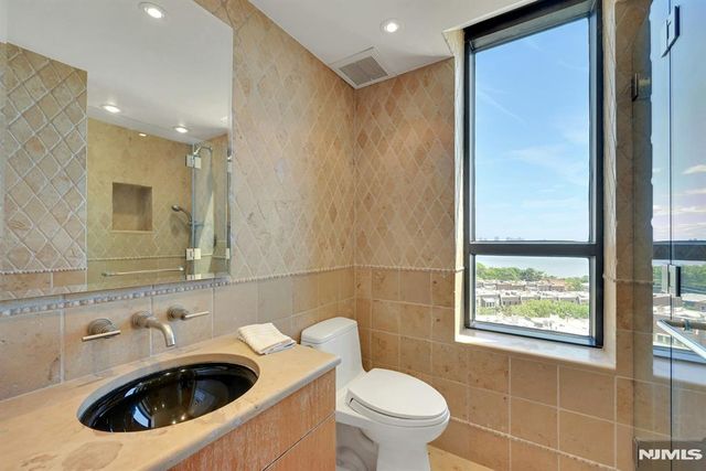 800 Palisade Avenue 901, Fort Lee, NJ 07024