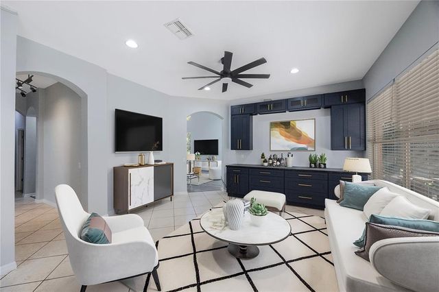 17809 SANDPINE TRACE WAY, Tampa, FL 33647