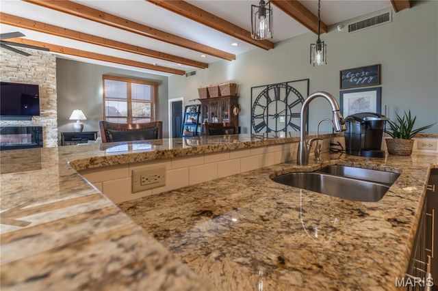 814 Auburn Dr 7, Sikeston, MO 63801