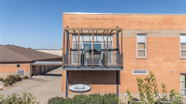 814 Auburn Dr 7, Sikeston, MO 63801