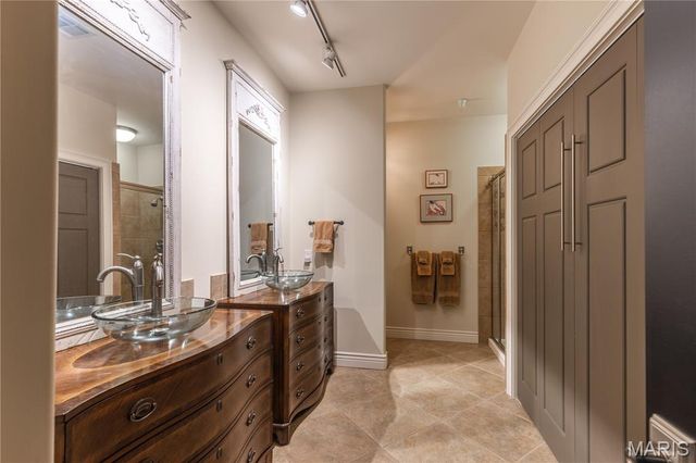 814 Auburn Dr 7, Sikeston, MO 63801