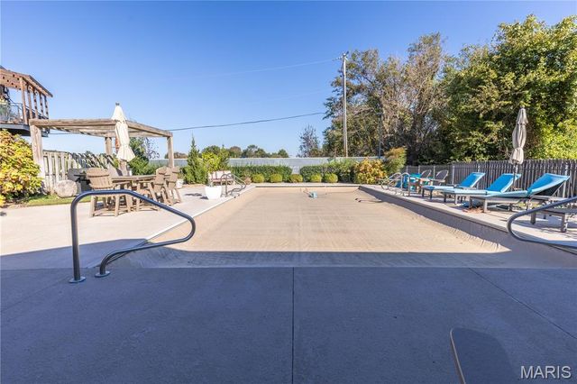 814 Auburn Dr 7, Sikeston, MO 63801