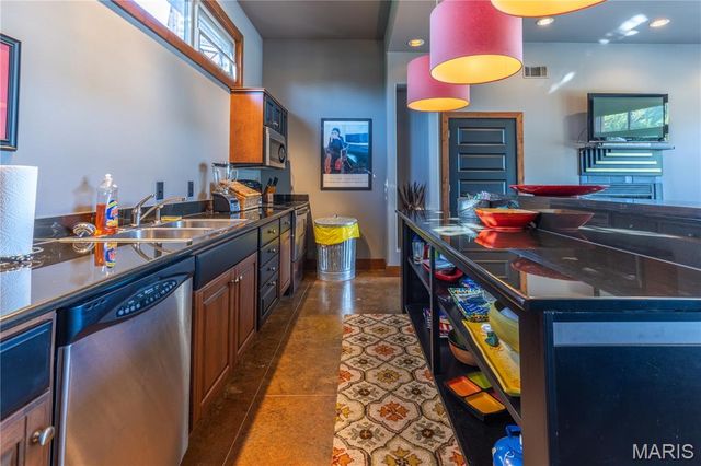 814 Auburn Dr 7, Sikeston, MO 63801