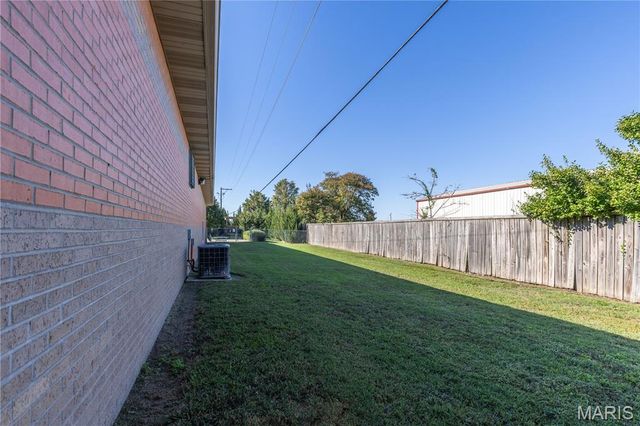 814 Auburn Dr 7, Sikeston, MO 63801