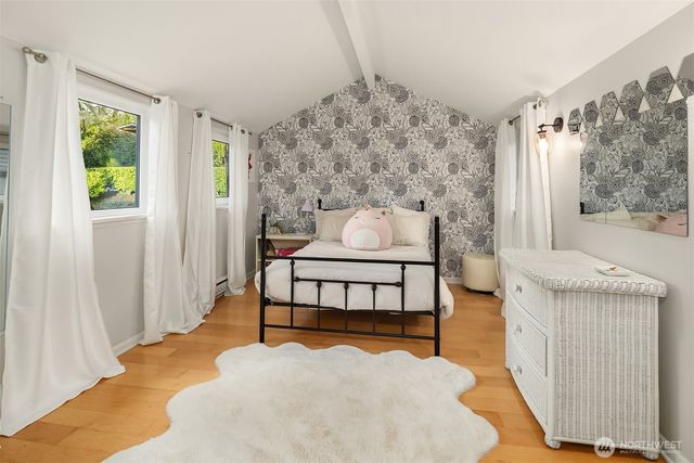 3530 W Laurelhurst Drive NE, Seattle, WA 98105