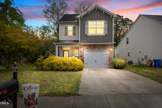 505 Hunters Ridge Drive, Fuquay Varina, NC 27526