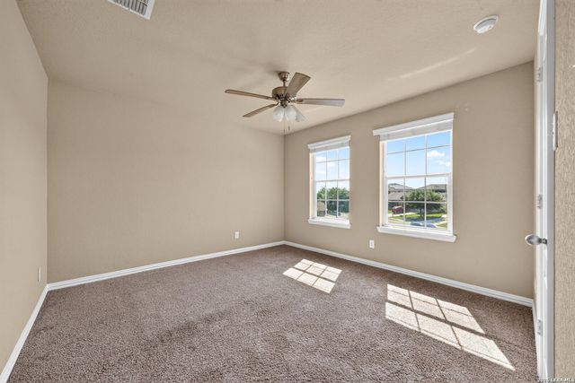 15950 Cardinal Pt, Selma, TX 78154