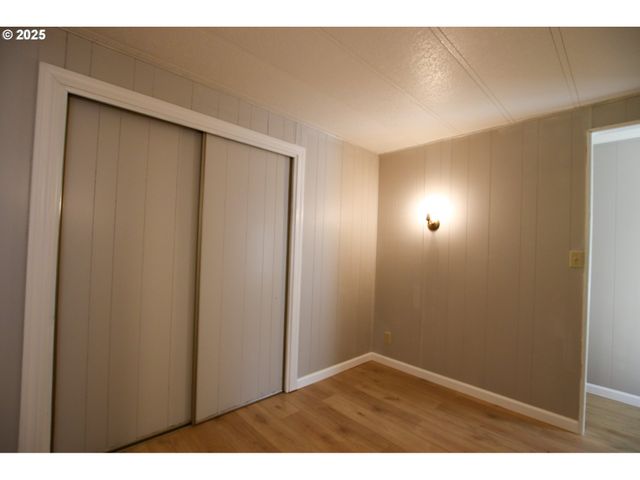 1600 RHODODENDRON Dr 279, Florence, OR 97439