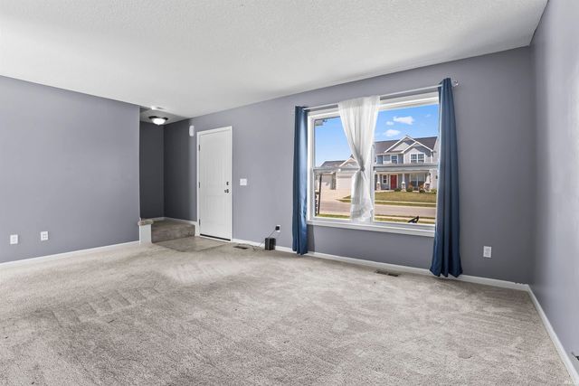 12921 Slash Pass, Fort Wayne, IN 46818