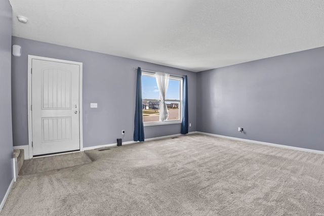 12921 Slash Pass, Fort Wayne, IN 46818