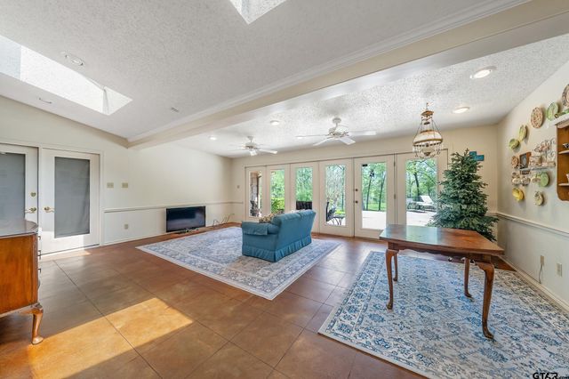 18843 Falls Creek, Flint, TX 75762