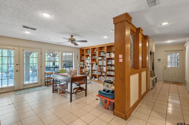 18843 Falls Creek, Flint, TX 75762