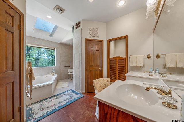 18843 Falls Creek, Flint, TX 75762