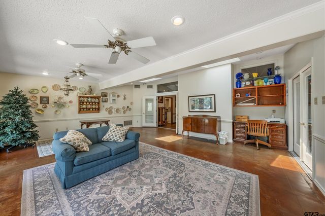 18843 Falls Creek, Flint, TX 75762