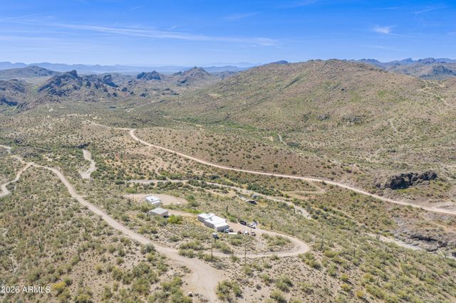 35220 S Rebel Pass --, Morristown, AZ 85342