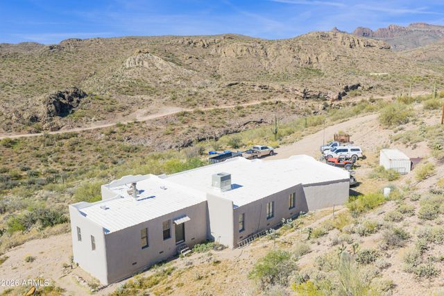 35220 S Rebel Pass --, Morristown, AZ 85342