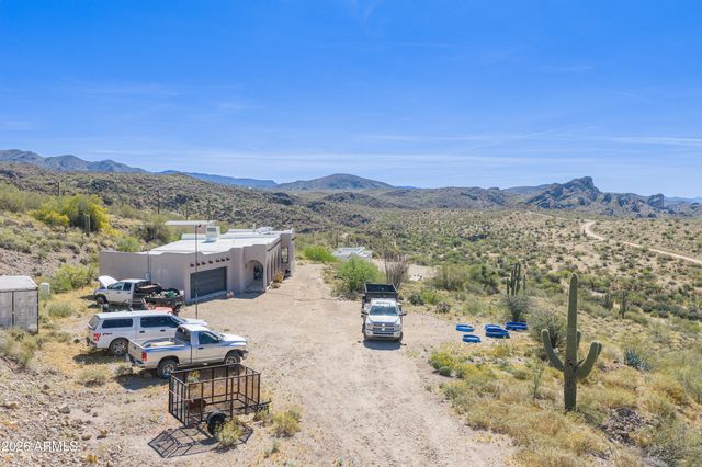 35220 S Rebel Pass --, Morristown, AZ 85342