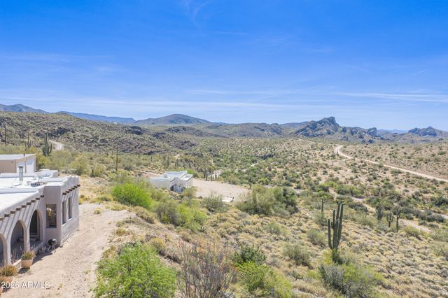 35220 S Rebel Pass --, Morristown, AZ 85342