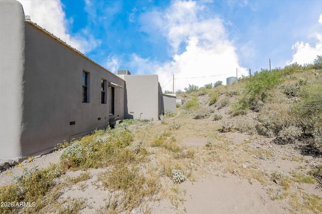 35220 S Rebel Pass --, Morristown, AZ 85342