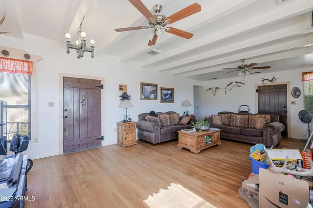 35220 S Rebel Pass --, Morristown, AZ 85342