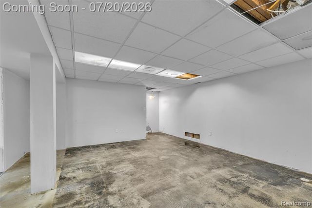 30869 Stephen Ct Court, Westland, MI 48185