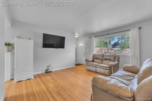30869 Stephen Ct Court, Westland, MI 48185