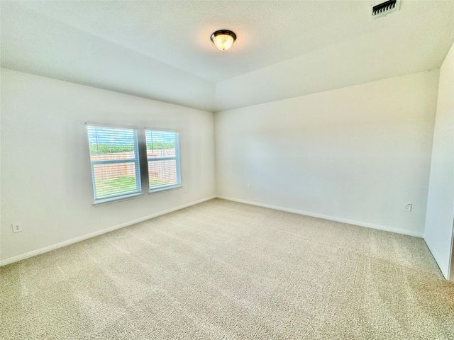 5016 Stockton LN, Del Valle, TX 78617