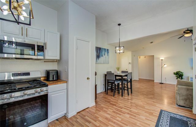 2711 N Belgravia Drive, Pearland, TX 77584