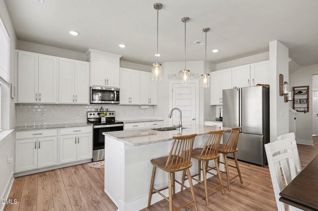 209 Fast Pitch Lane, Four Oaks, NC 27524