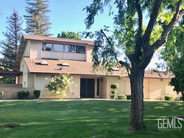 2200 El Portal Dr 36, Bakersfield, CA 93309